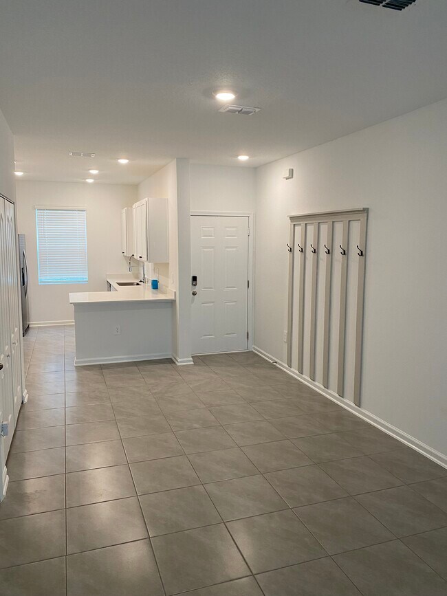 Foto del edificio - 81 Hidden Meadows Rd
