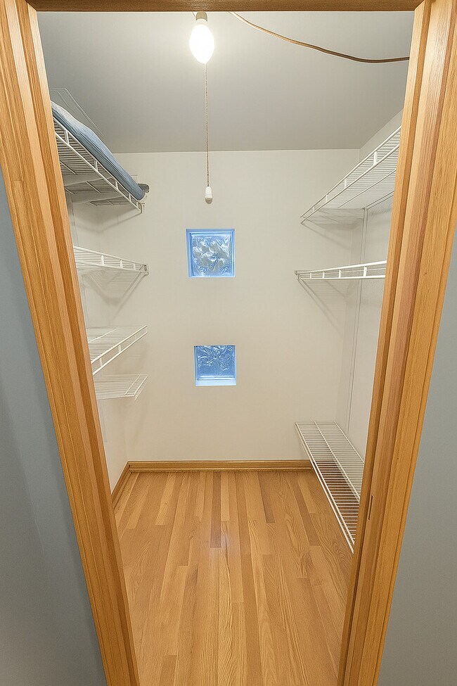 Foto del edificio - 5155 S Mobile Ave