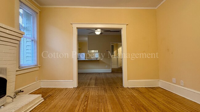 Foto del edificio - 2 BD/2 BA Bungalow in the Cargo District/$...