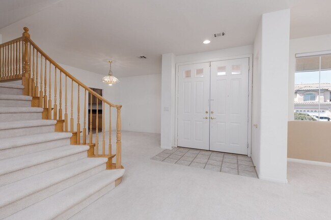 Foto del edificio - 5 Bedroom in Henderson