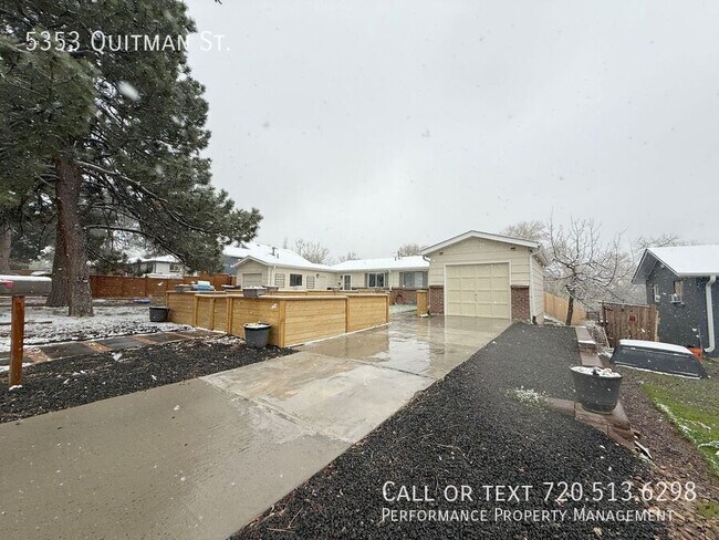 Foto del edificio - 5353 Quitman St