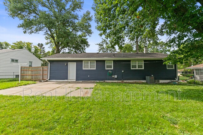Building Photo - 5416 Browne St