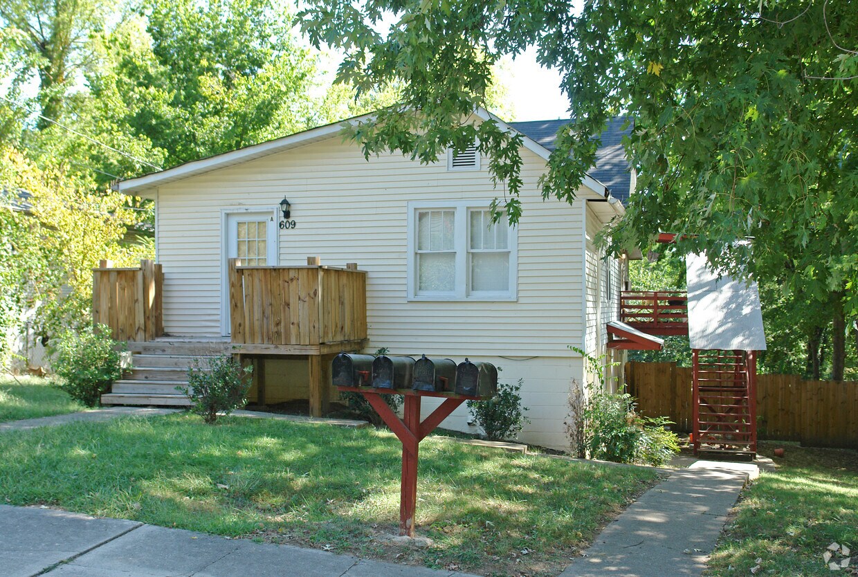 609 S 12th St, Nashville, TN 37206 Apartments in Nashville, TN