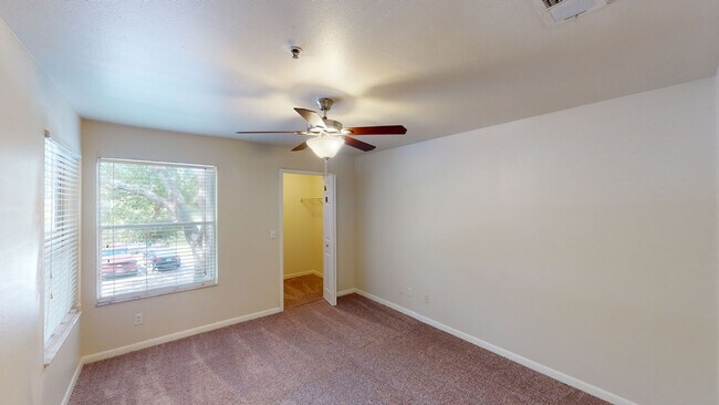 Interior Photo - Los Altos at Altamonte Springs