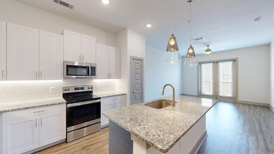 Interior Photo - Griffis Frisco