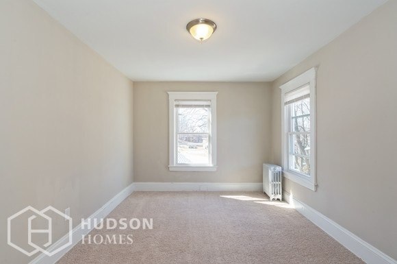 Foto del edificio - NOW AVAILABLE! 33 Main St, Edison, NJ, 08837