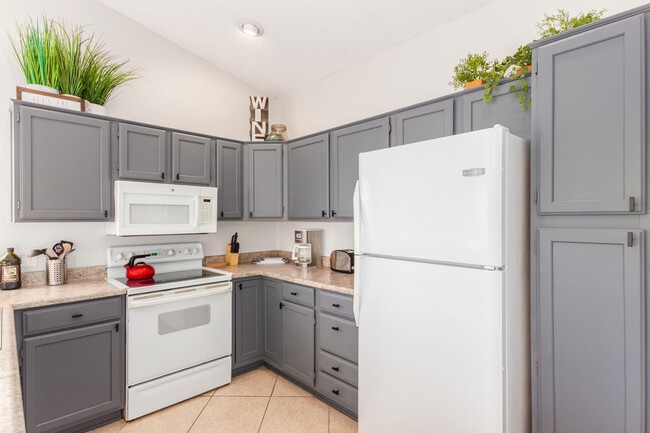 Foto del edificio - 15647 E Richwood Ave