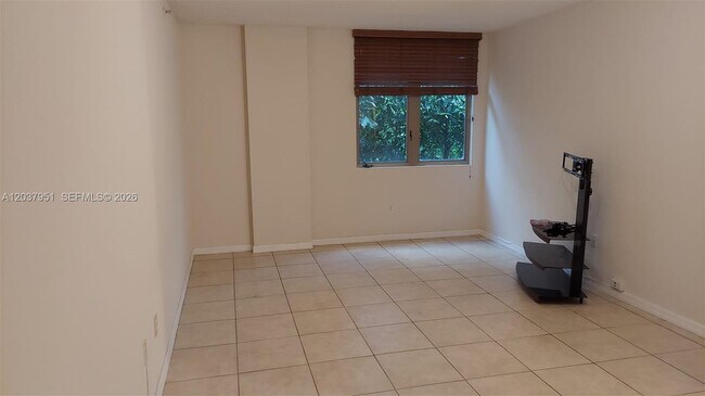Foto del edificio - 2630 SW 28th St