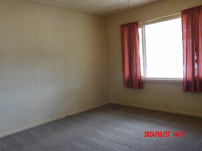Building Photo - 1209 San Juan St