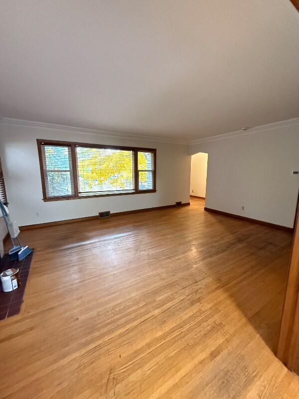 Foto del edificio - 2143 Marshall Ave