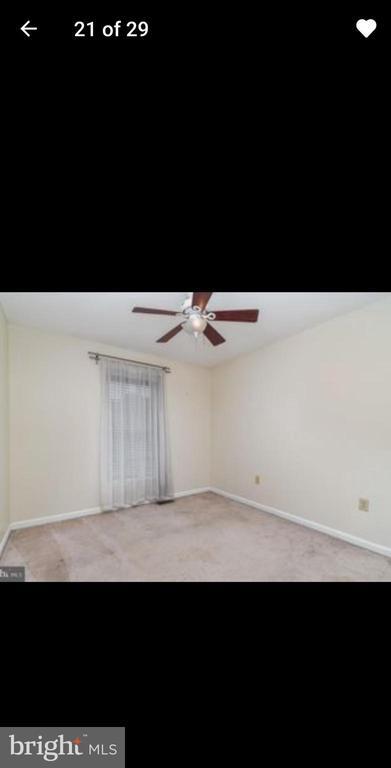 Foto del edificio - 471 Stonehedge Ln