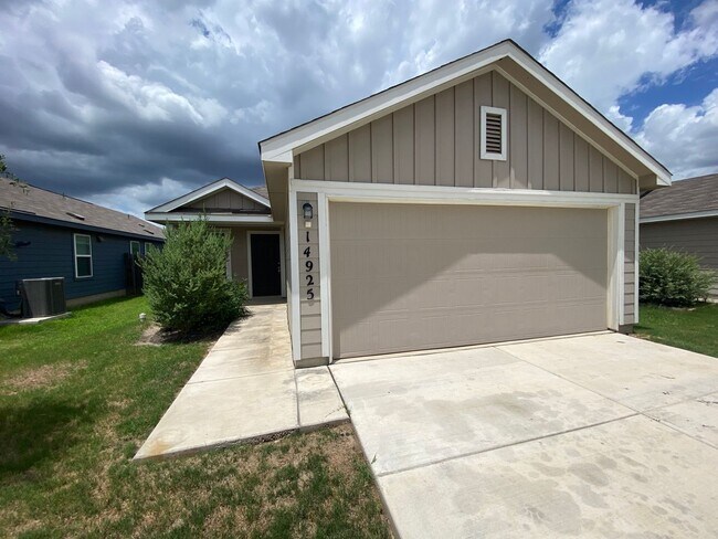 Building Photo - Charming 3-Bedroom Home Available for Rent!