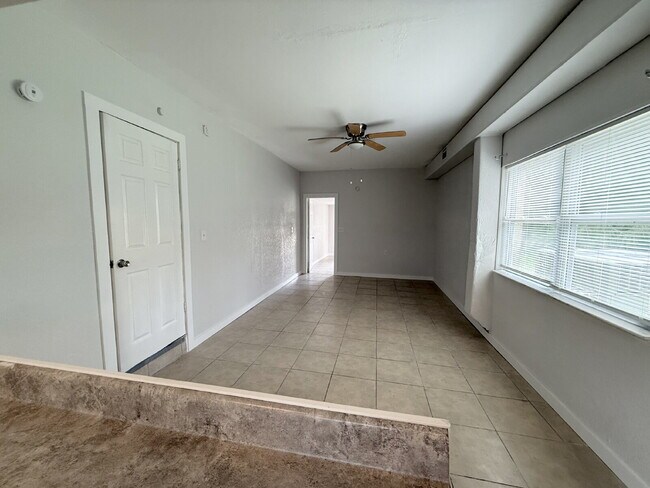 Foto del edificio - "Cozy 2-Bedroom Retreat in New Port Richey...