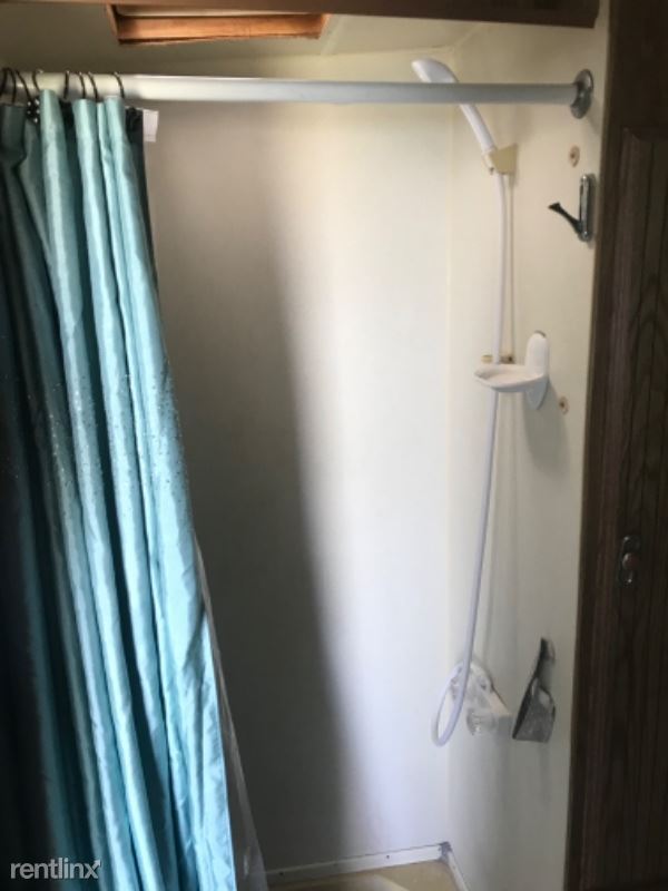 Foto del edificio - 1 br, 1 bath Apartment - 6405 Alderfer Ave