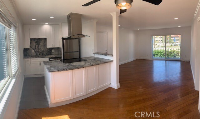 Foto principal - 21662 Brookhurst St