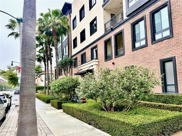 Foto del edificio - 12895 W Runway Rd
