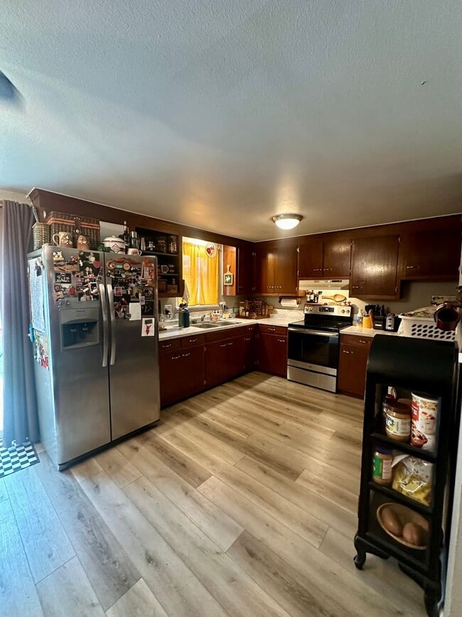 Building Photo - Updated 2BD 1Bath Home in West Loveland
