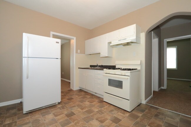 Building Photo - 2313 Elco