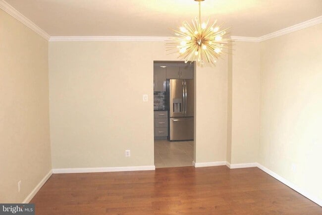 Foto del edificio - 5101 River Rd