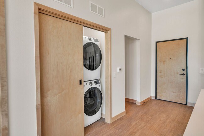Interior Photo - Starkweather Place
