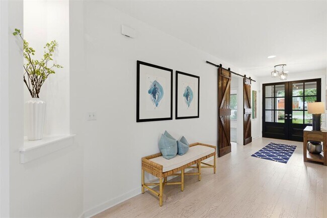 Foto del edificio - 108 Orchard Park Dr