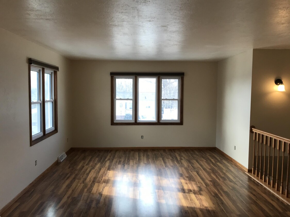 Primary Photo - 809 N 27th St