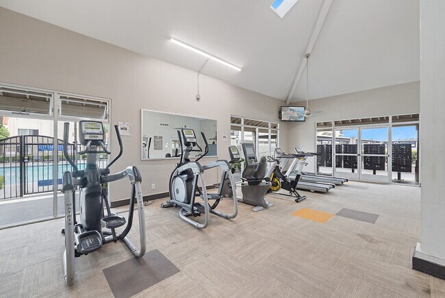 Building Photo - Villa Angelina