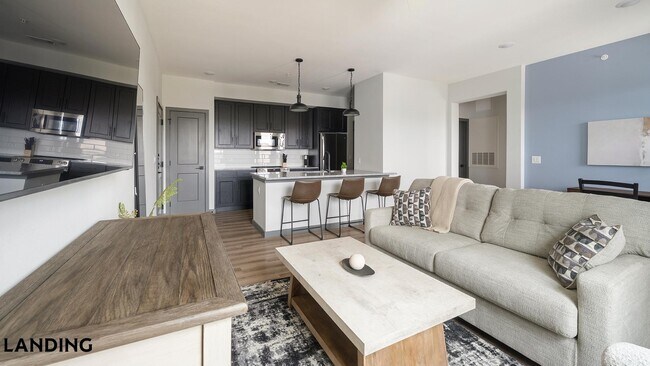 Foto del edificio - 125 Larkspur Park Blvd