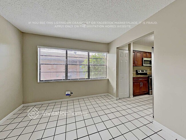 Building Photo - 630 NW 48th Ave