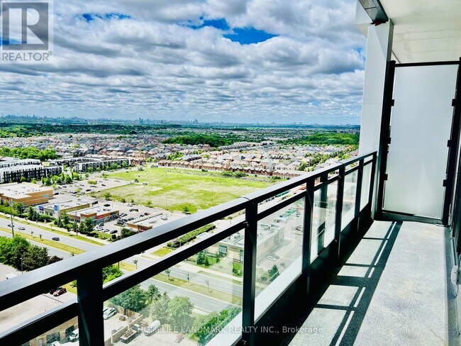 Photo du bâtiment - 9751 Markham Rd
