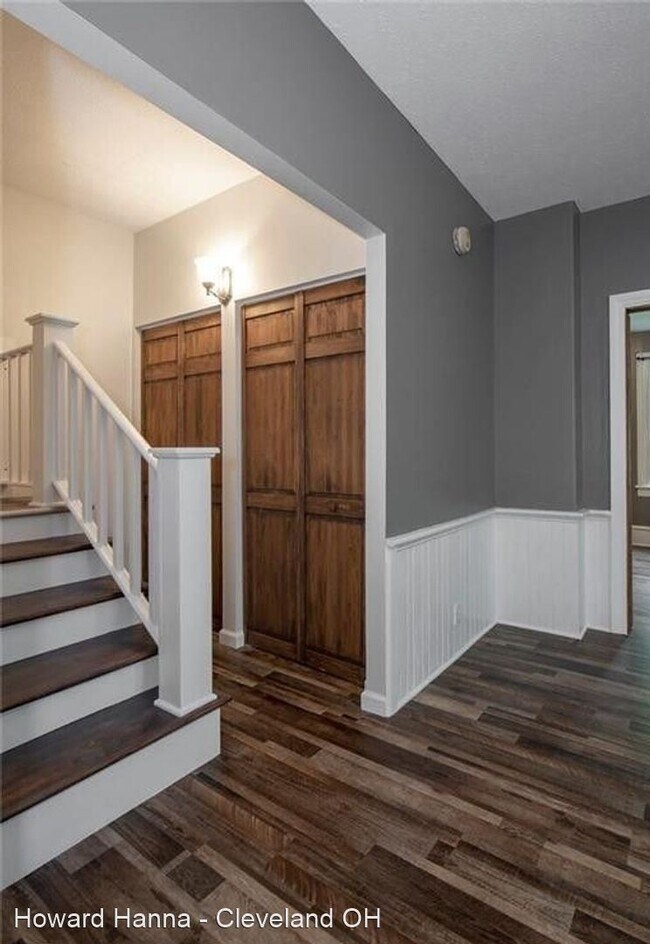 Building Photo - 2 br, 2 bath House - 2132 W. 41st Street