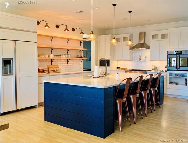 Foto del edificio - 5722 SE Nassau Terrace