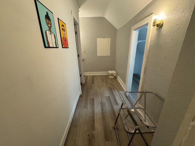 Foto del edificio - 405 Carrier St NE
