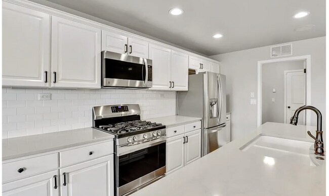 Building Photo - 9316 Rock Pond Way