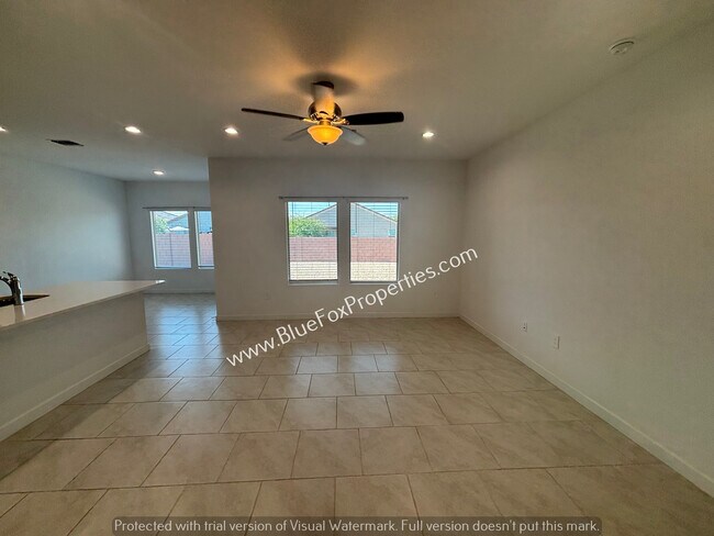 Foto del edificio - 12431 W Mieko Ln