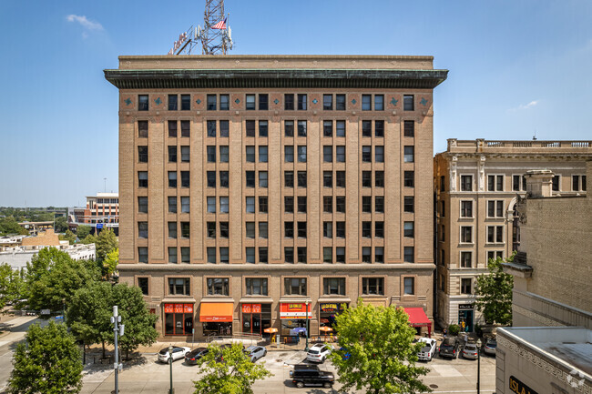 Foto del edificio - Bayou Lofts