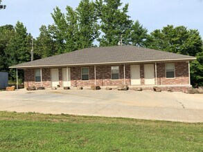 Building Photo - 4506 Maddox Rd