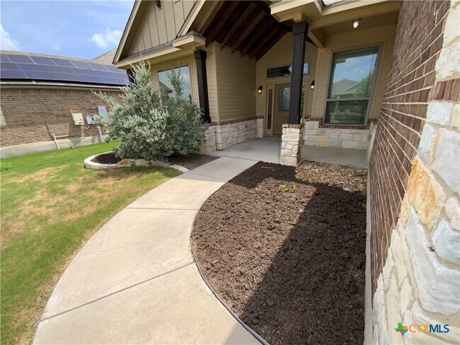 Foto del edificio - 6017 Worthing Dr