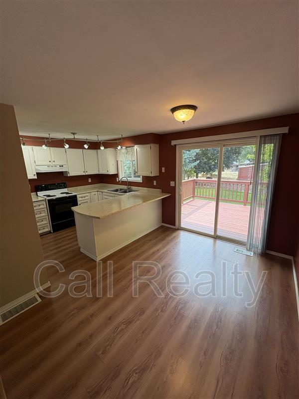 Foto del edificio - 309 N Mayhew Rd