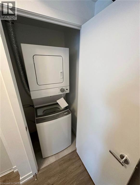 Building Photo - 3210 Dakota Cmn