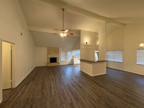 Building Photo - 1613 Cantrell Blvd