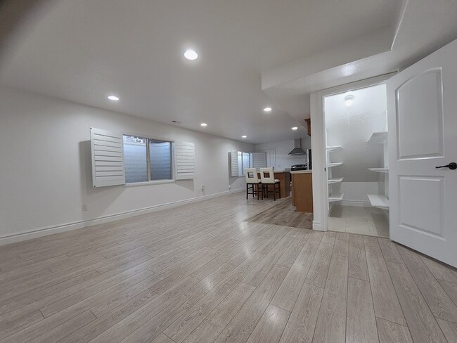 Building Photo - 1199 S 1510 E