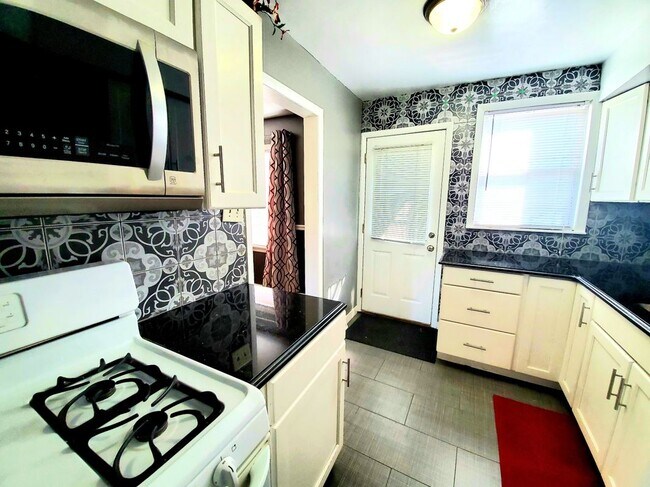 Foto del edificio - 322 Beacon Pl