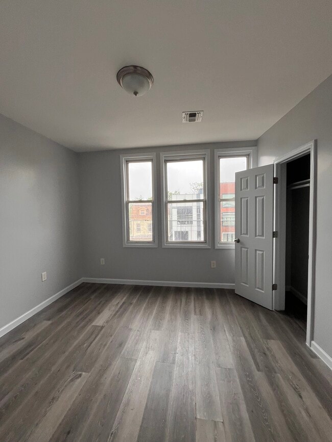 Bedroom two - 89 Pearsall Ave