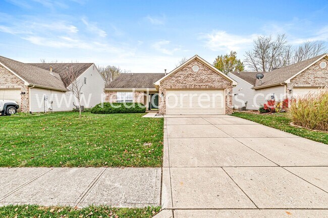 Building Photo - Spacious Home in Charming Brownsburg