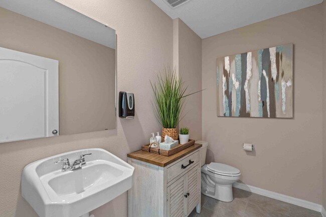 Foto del edificio - 3617 Sungrove Cir