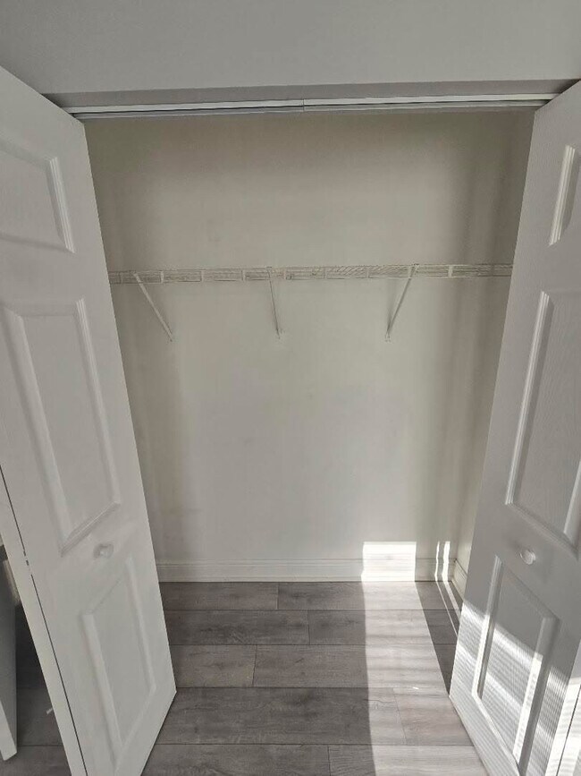 Foto del edificio - 715 Sugar Bay Way