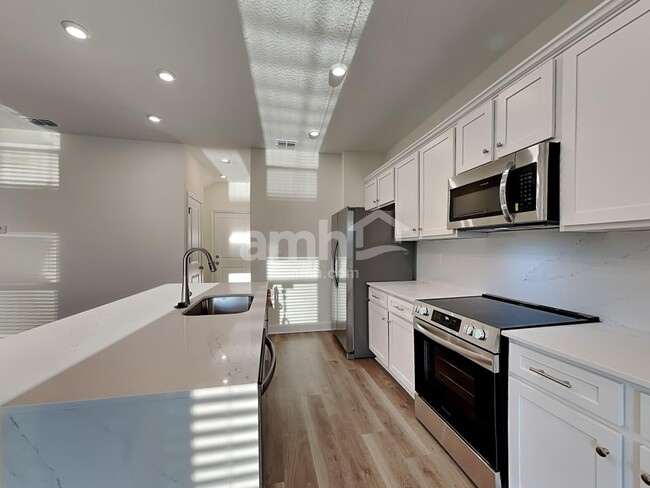 Building Photo - 12647 Percy Frst Ln