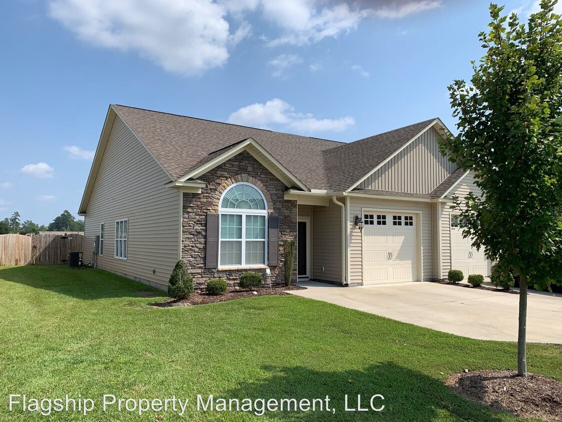 Foto principal - 3512 Ellsworth Dr