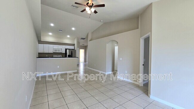 Foto del edificio - 303 NE 24th Ave